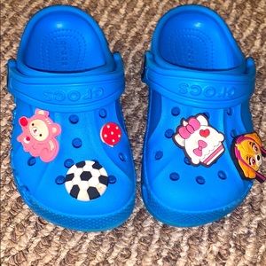 Kids Crocs w/ Jibbits